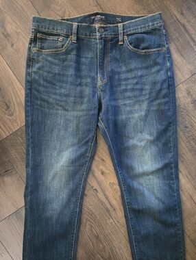 Lucky Brand Men's Slim Straight Jeans in Dark Blue Denim